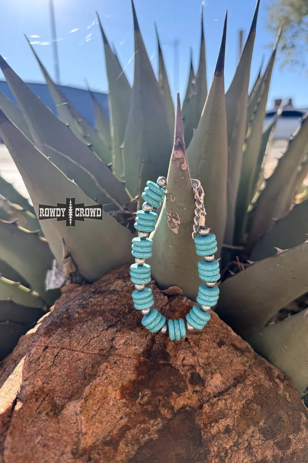 Western bracelet with turquoise and silver toned beads-Rowdy Crowd-Rowdy Crowd