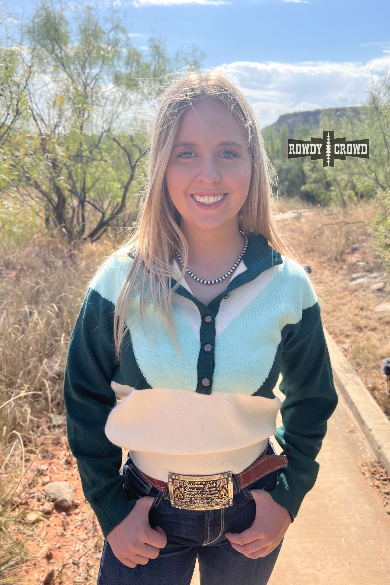 Rowdy Crowd Pantego Pullover unique concho buttons and stunning emerald green, mint. cream colors