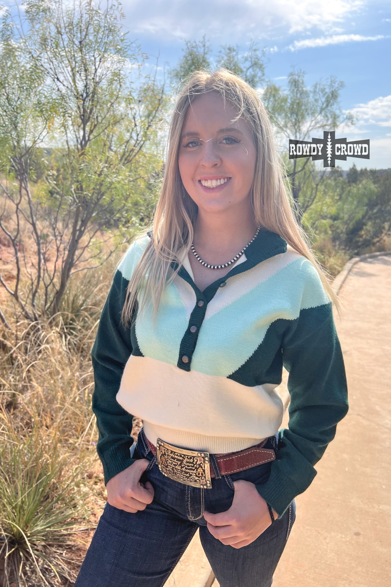 Rowdy Crowd Pantego Pullover unique concho buttons and stunning emerald green, mint. cream colors