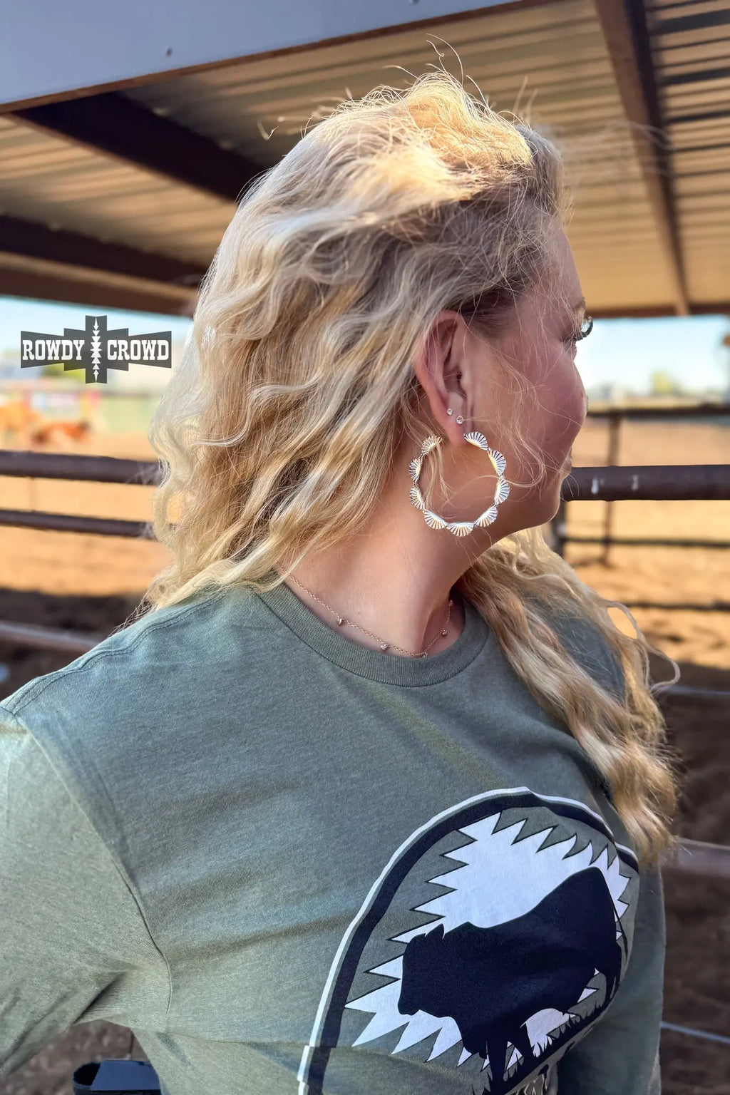 high road hoops western cowgirl earrings scalloped design rustic metallic shine bold accessory